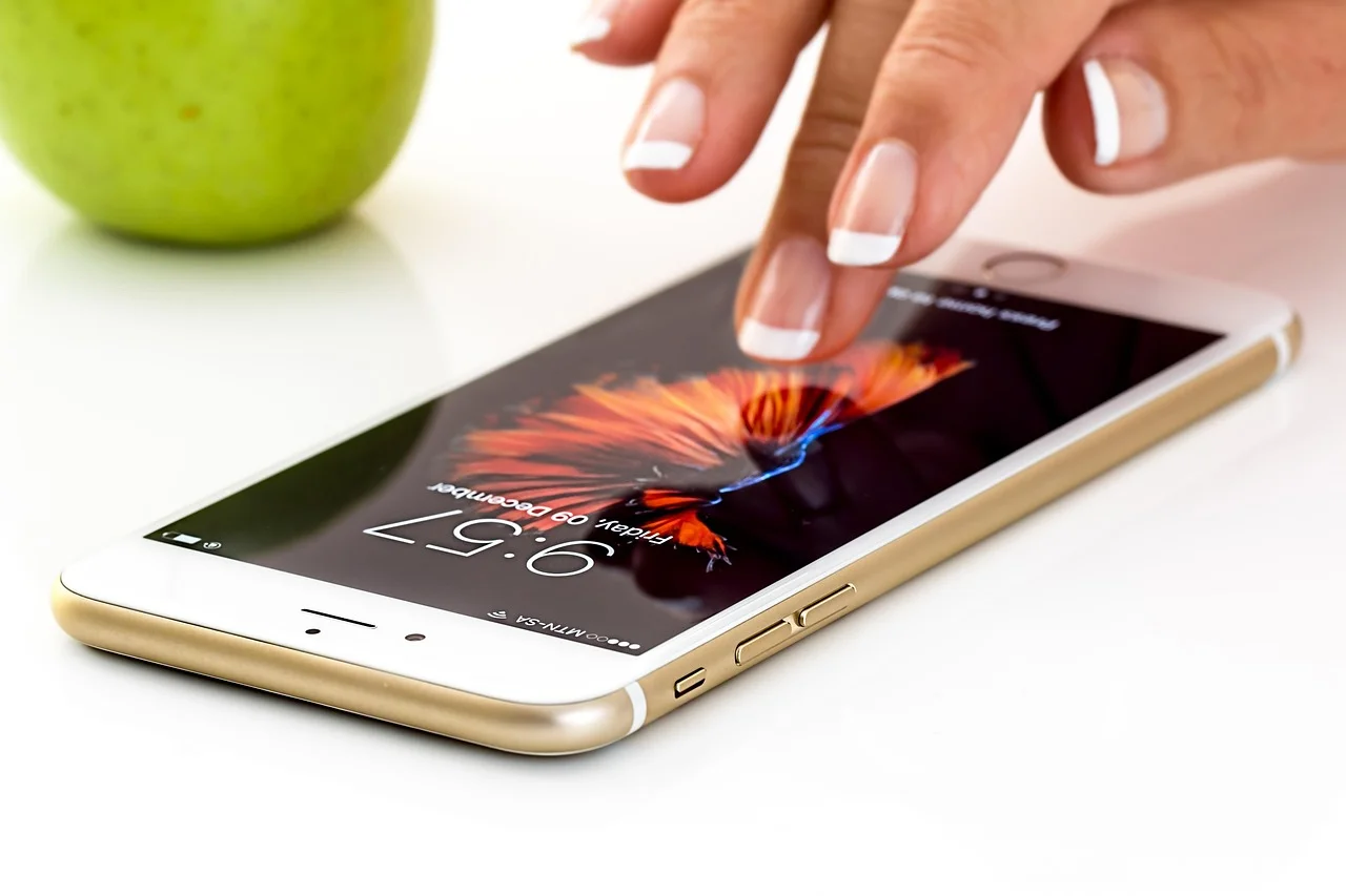 Jak kupić bilety ZTM w Warszawie przez aplikację Mobilet